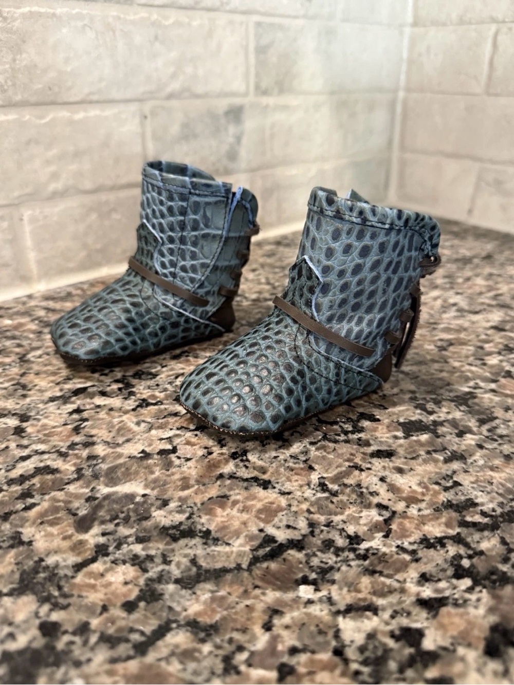 Freebird by Steven Baby Coal Booties Size 1 Blue Croc Leather Infant Boots NEW